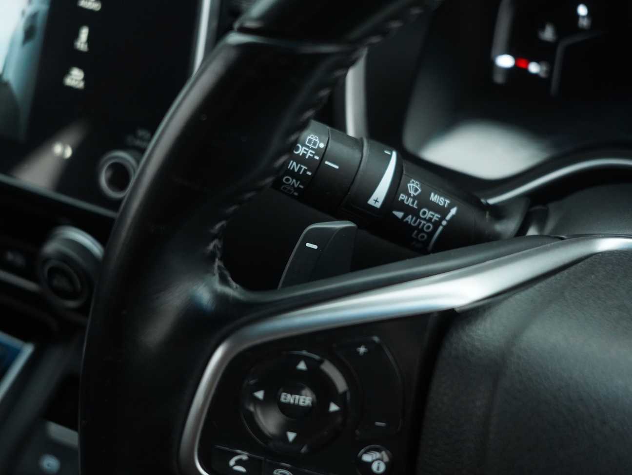 terpakai 2018 Honda CR-V TC-P VTEC 1.5