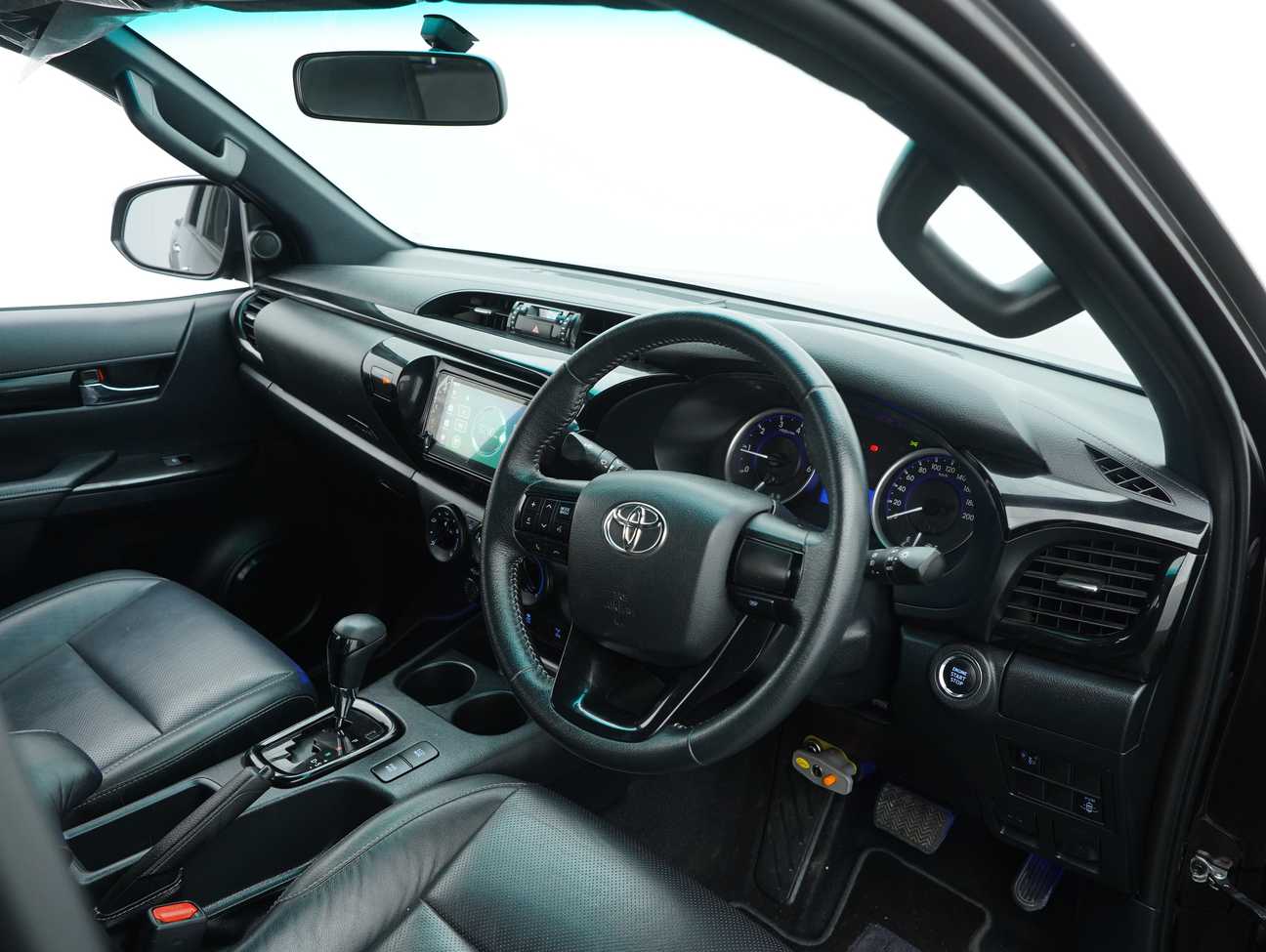 used 2019 Toyota Hilux L-Edition Dual Cab 2.4