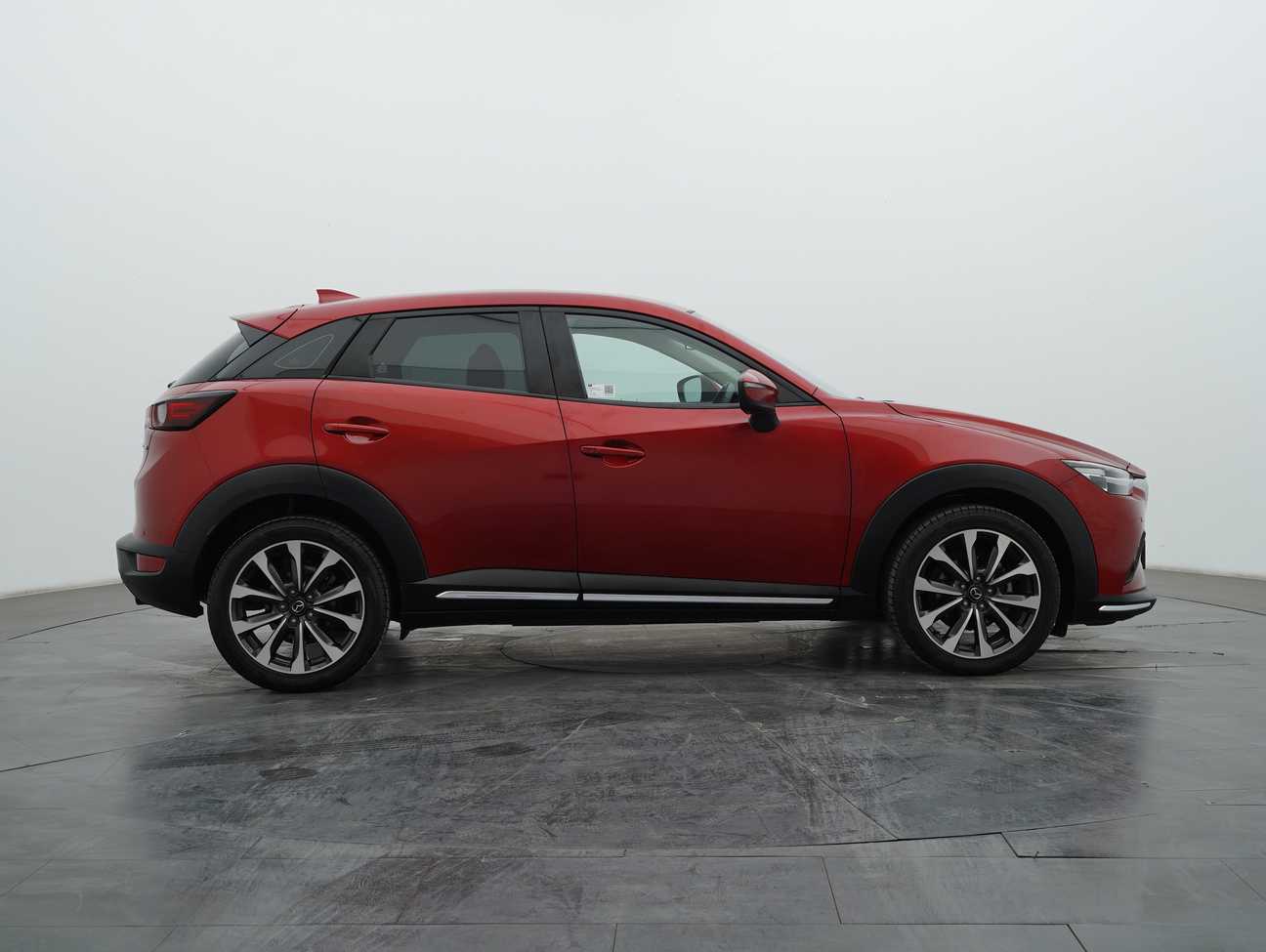 terpakai 2023 Mazda CX-3 SKYACTIV-G High 2.0