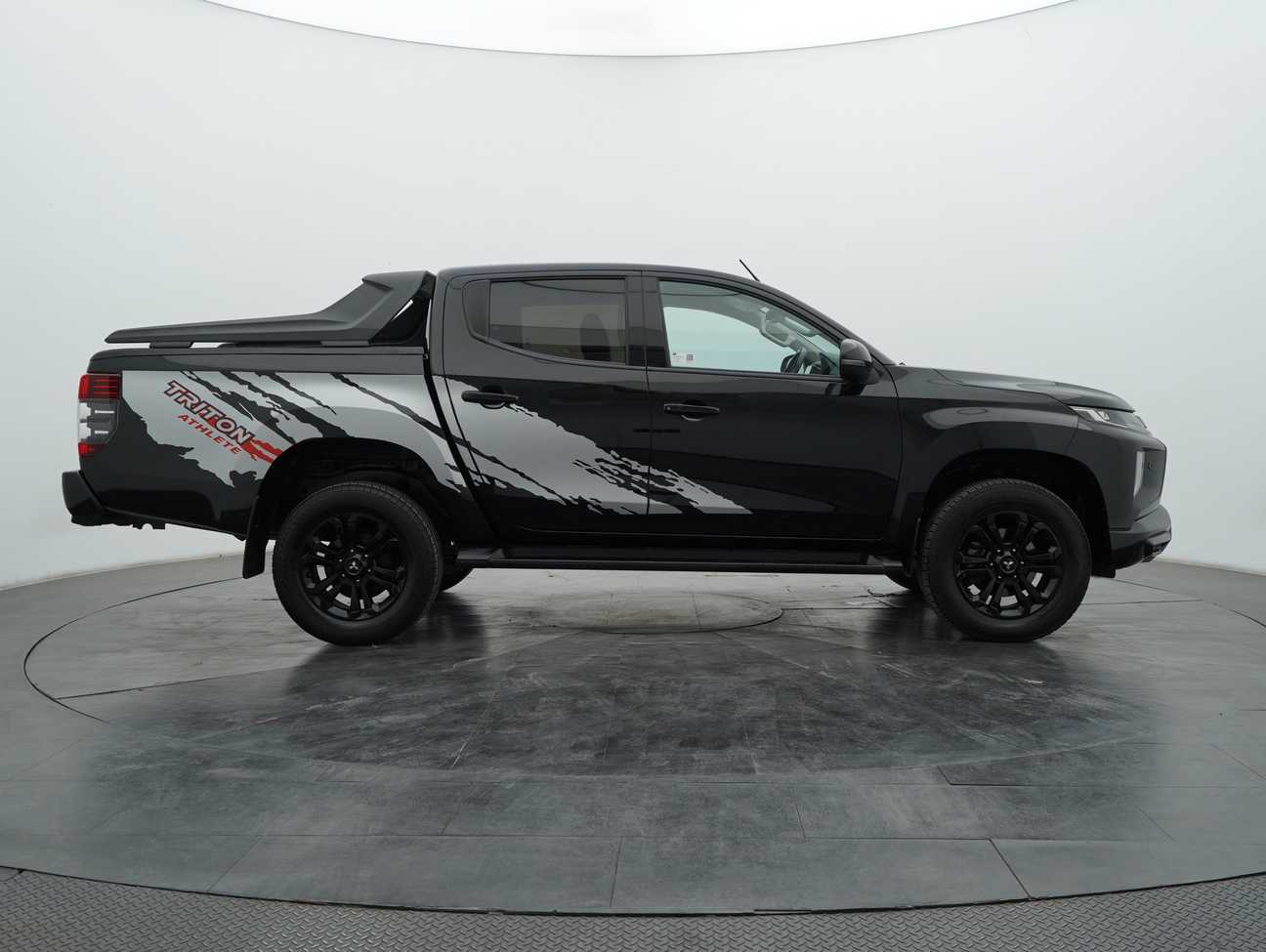 terpakai 2022 Mitsubishi Triton VGT Athlete Dual Cab 4X4 2.4