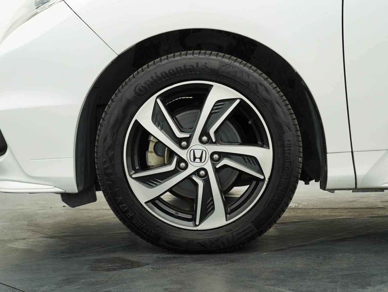 used 2014 Honda Odyssey EX 2.4