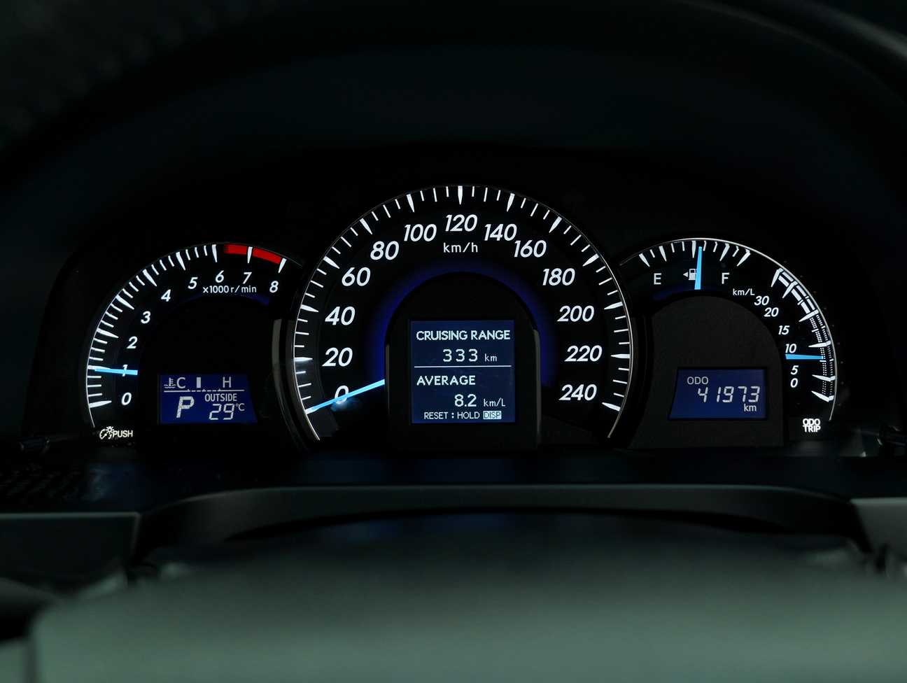 terpakai 2014 Toyota Camry GX 2.0