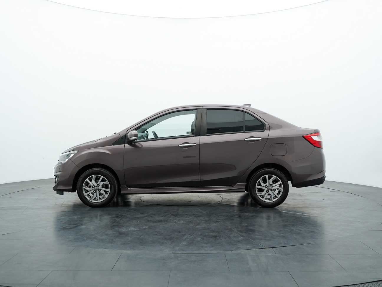 used 2018 Perodua Bezza Advance Premium 1.3