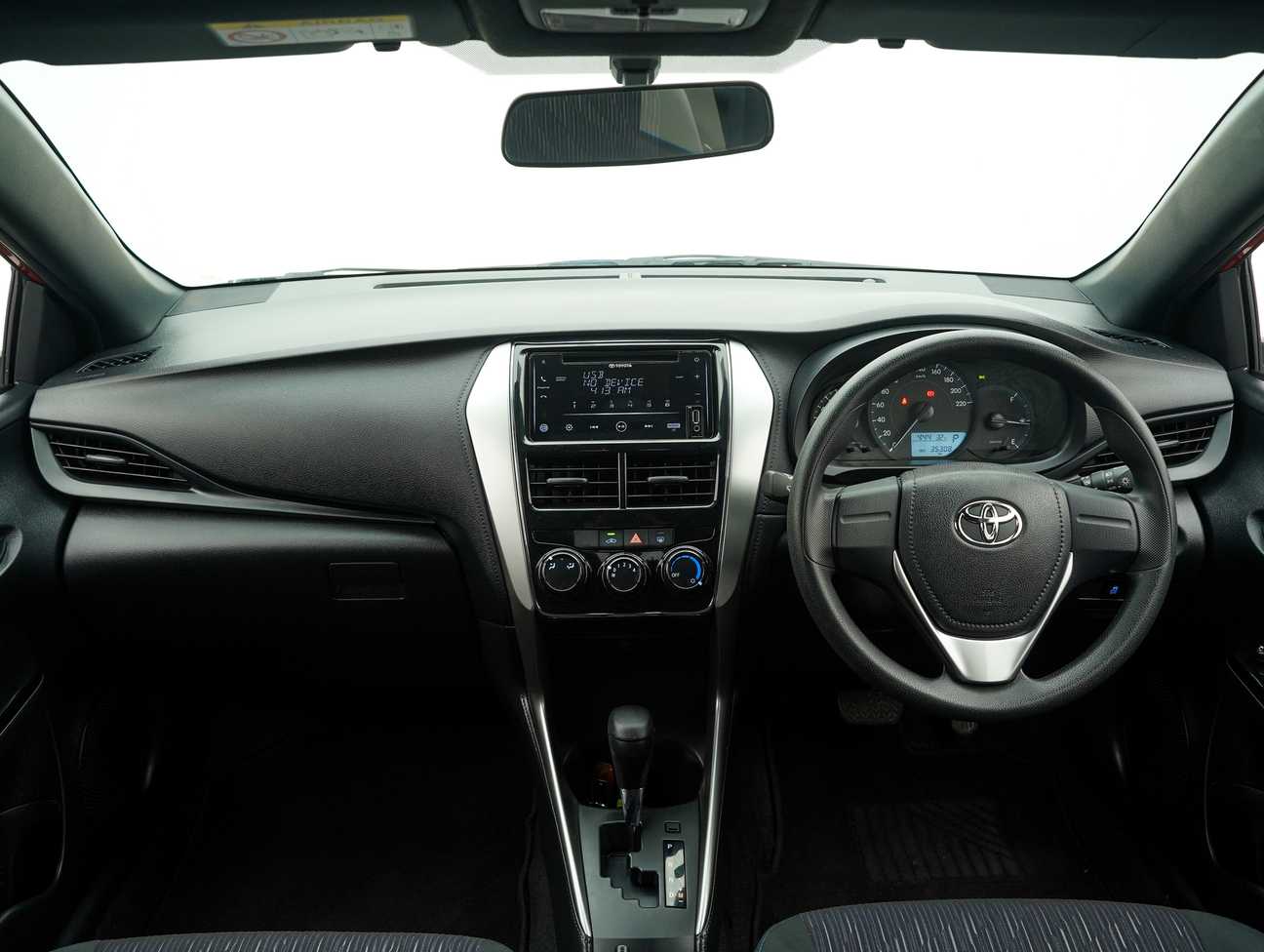 used 2020 Toyota Yaris J 1.5