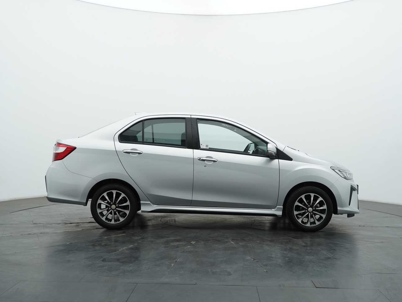 used 2021 Perodua Bezza Advance 1.3