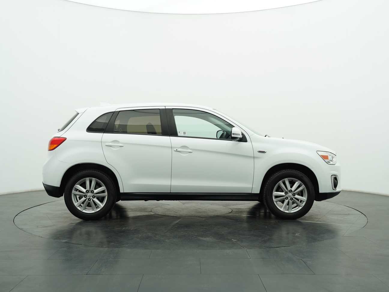 used 2016 Mitsubishi ASX  2.0