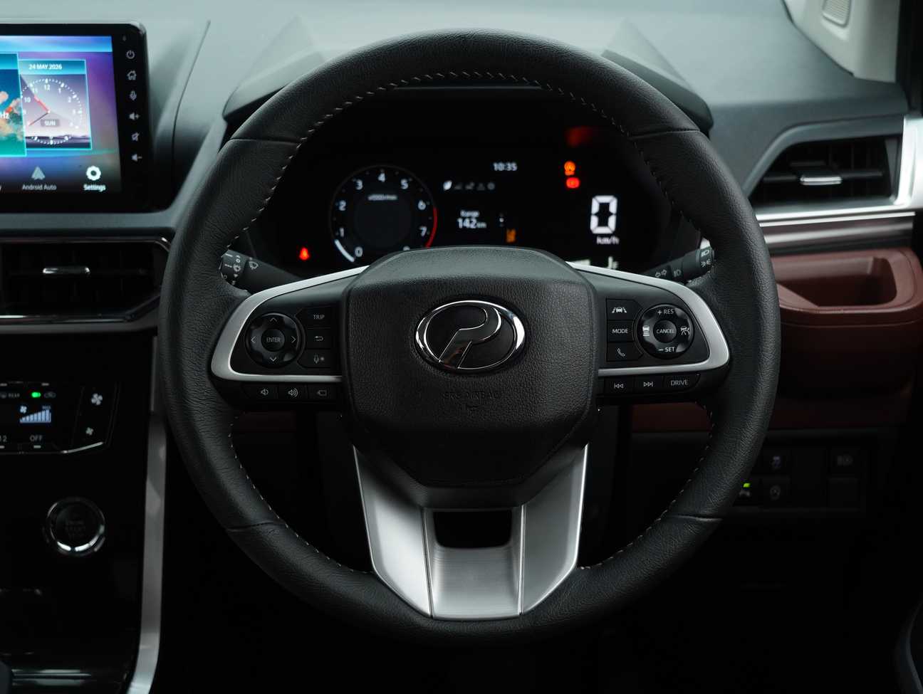 used 2025 Perodua Alza AV 1.5