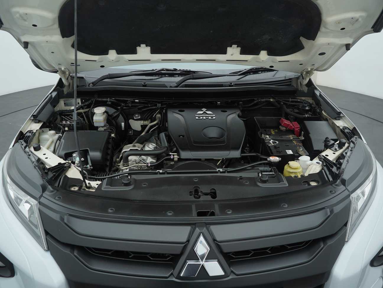 terpakai 2019 Mitsubishi Triton VGT Dual Cab 2.4