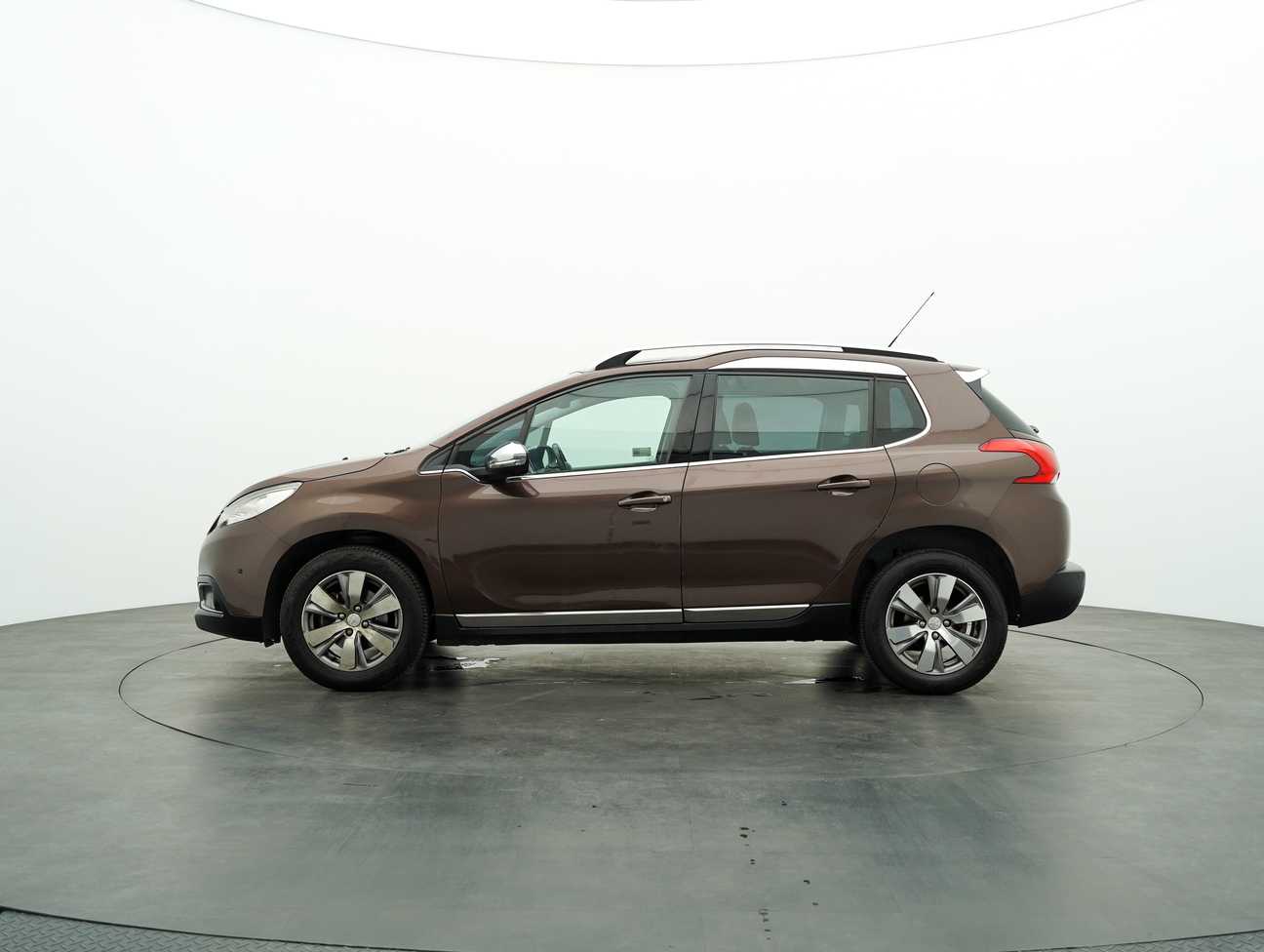used 2014 Peugeot 2008  1.6