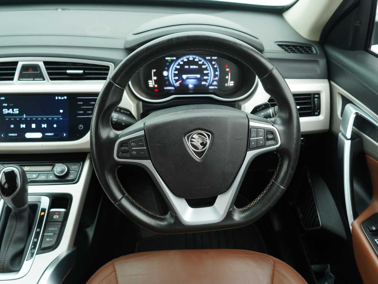 used 2019 Proton X70 Premium 1.8