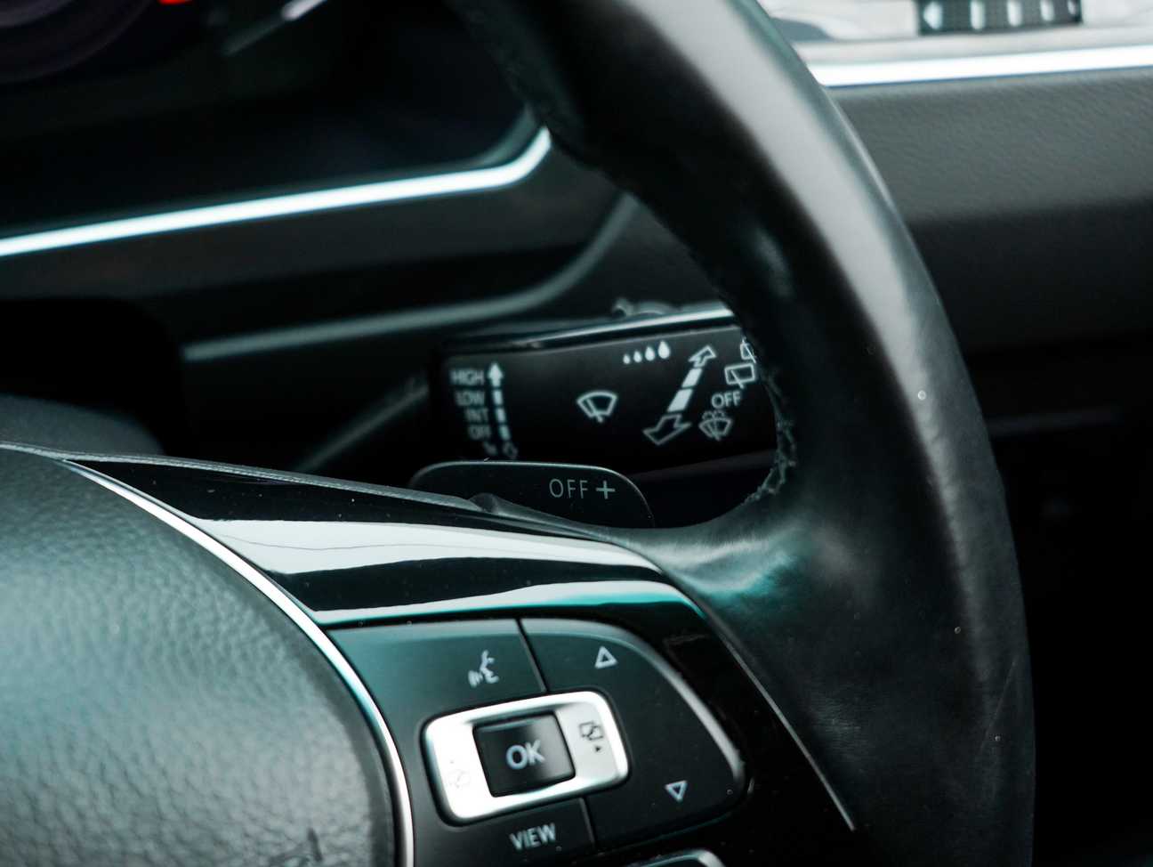 terpakai 2020 Volkswagen Tiguan 280 TSI Highline 1.4