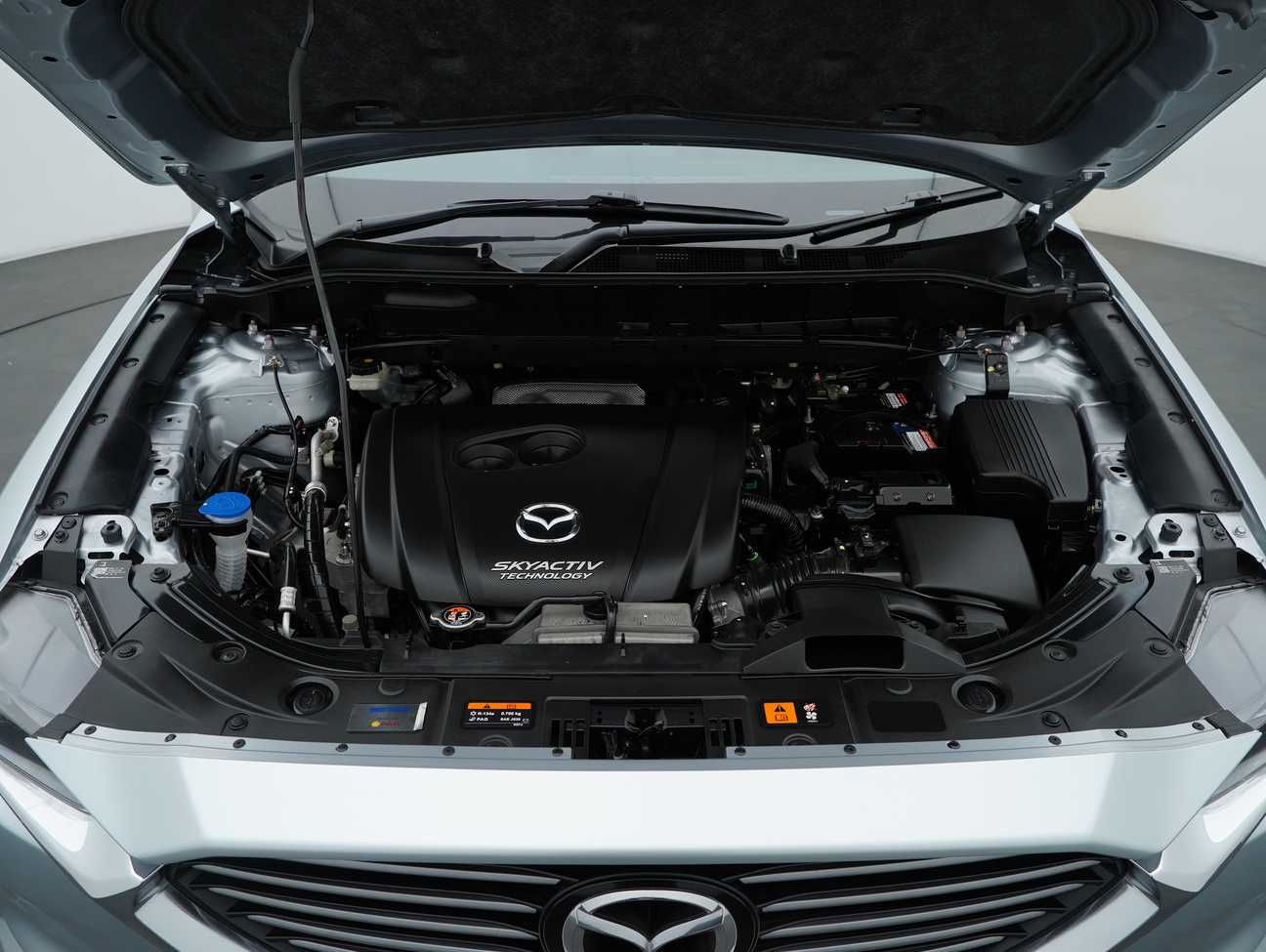 terpakai 2020 Mazda CX-8 SKYACTIV-G Mid Plus 2.5