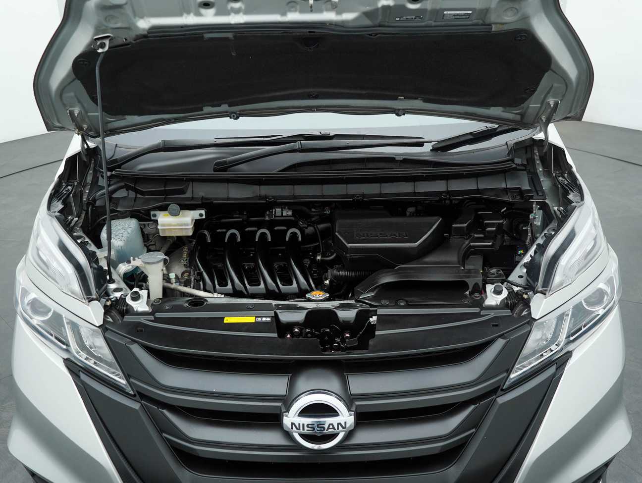 used 2019 Nissan Serena S-Hybrid High-Way Star 2.0