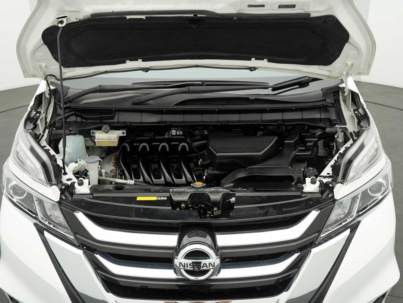 used 2021 Nissan Serena S-Hybrid High-Way Star 2.0