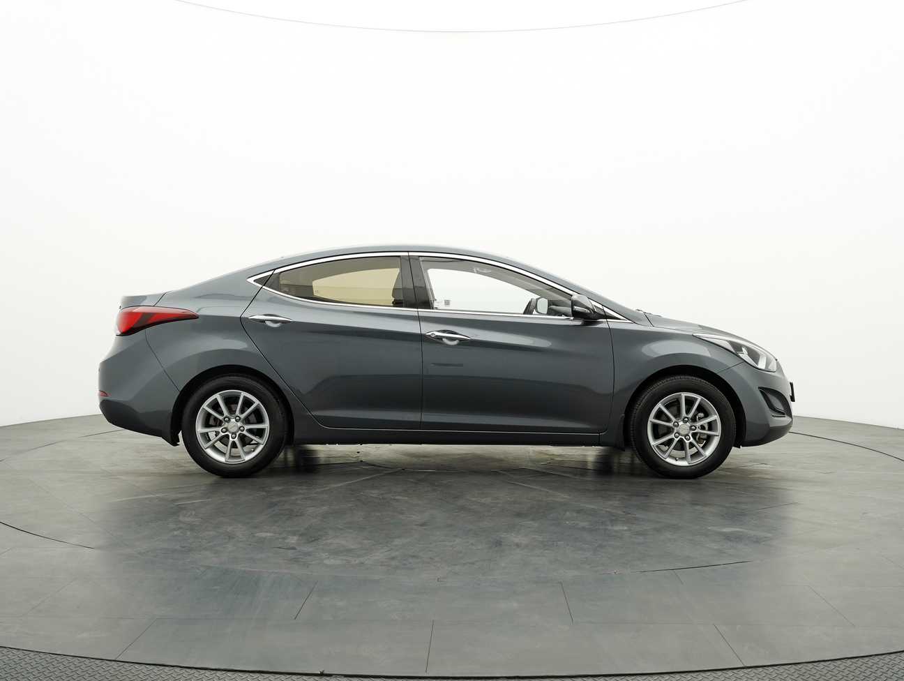 terpakai 2015 Hyundai Elantra Premium 1.6