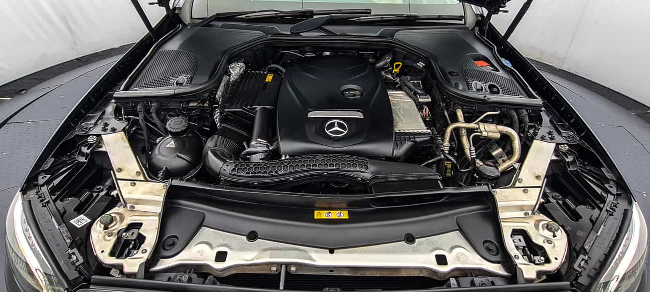 used 2016 Mercedes-Benz E 200 2.0