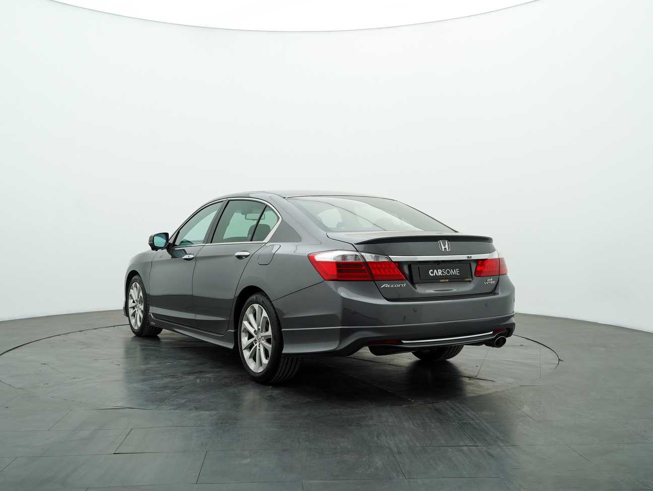 used 2016 Honda Accord VTi-L 2.4