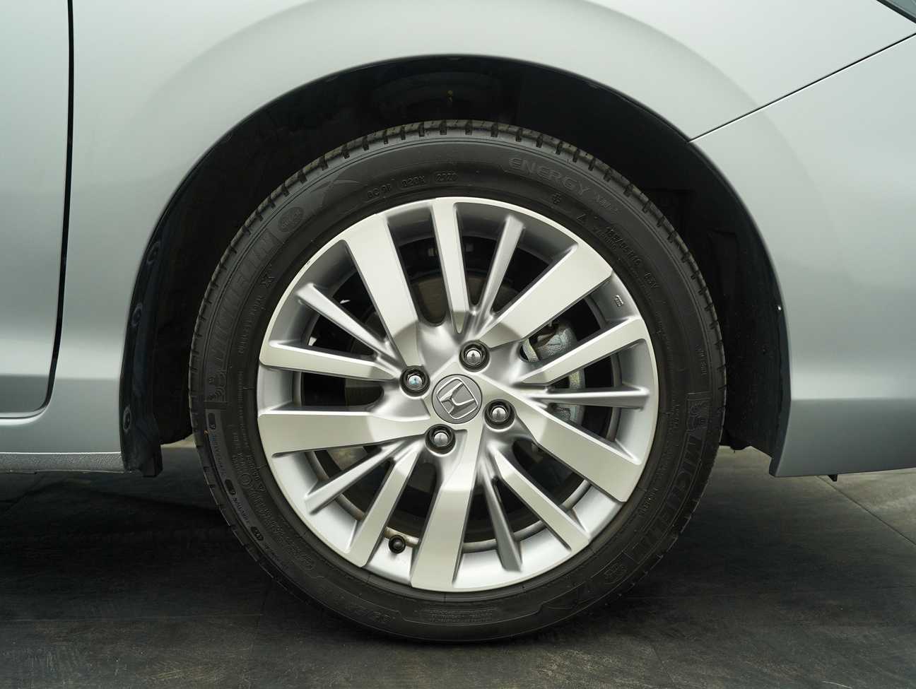 terpakai 2020 Honda City V 1.5