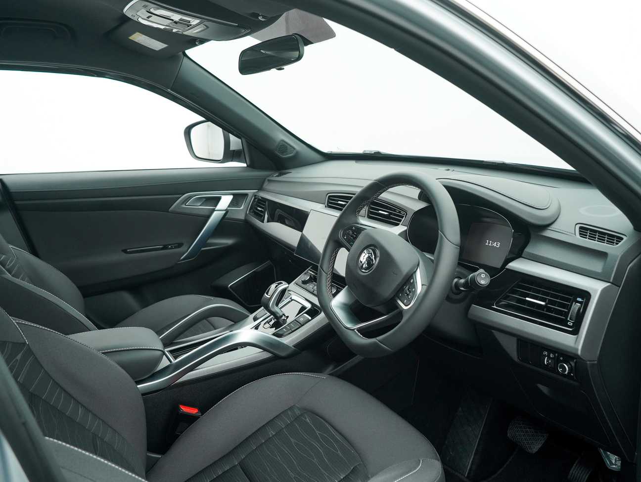 used 2024 Proton X70 Standard 1.5