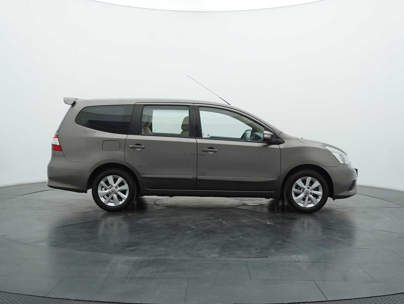 used 2014 Nissan Grand Livina Comfort 1.8