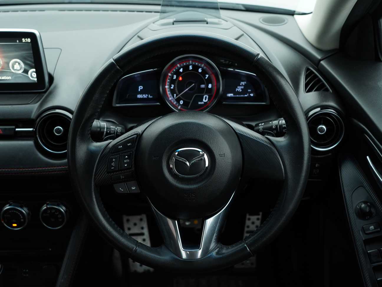 terpakai 2015 Mazda 2 SKYACTIV-G 1.5