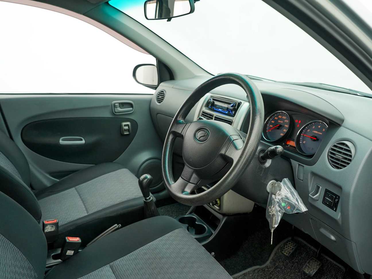 terpakai 2011 Perodua Viva SX Elite 1.0