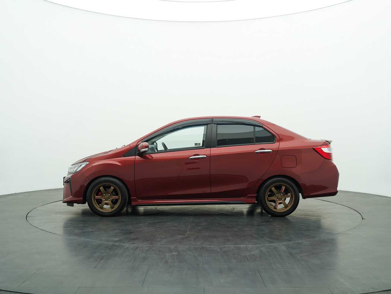 terpakai 2023 Perodua Bezza Advance 1.3