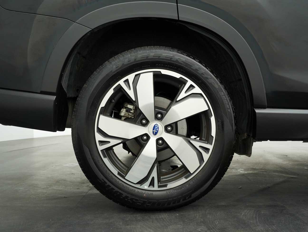 terpakai 2019 Subaru FORESTER I-S EYESIGHT 2.0