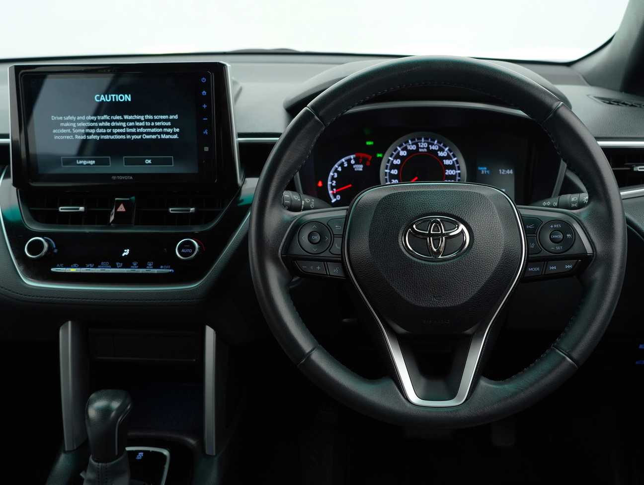 used 2021 Toyota Corolla Cross V 1.8
