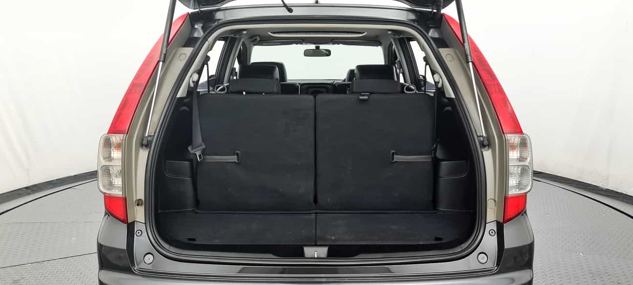 used 2013 Honda STREAM RSZ 1.8