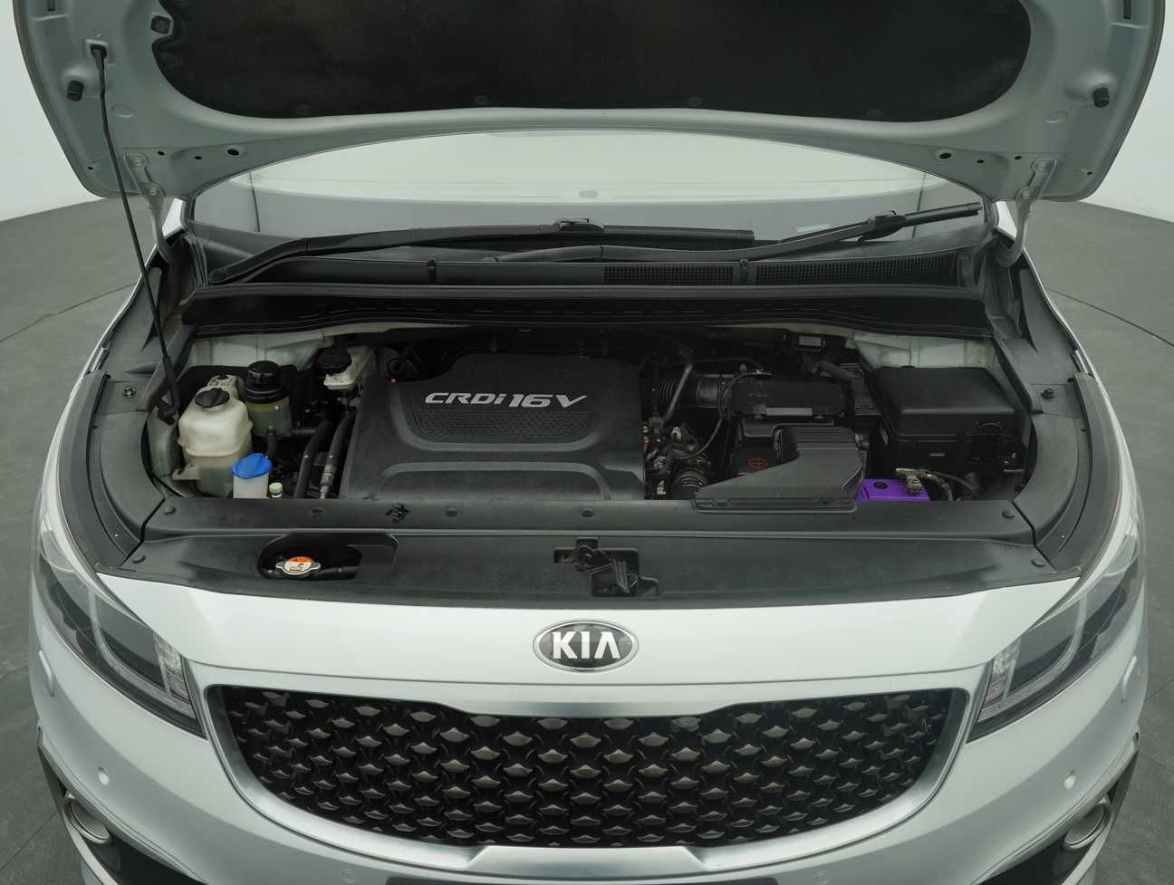 used 2018 Kia Carnival  2.2