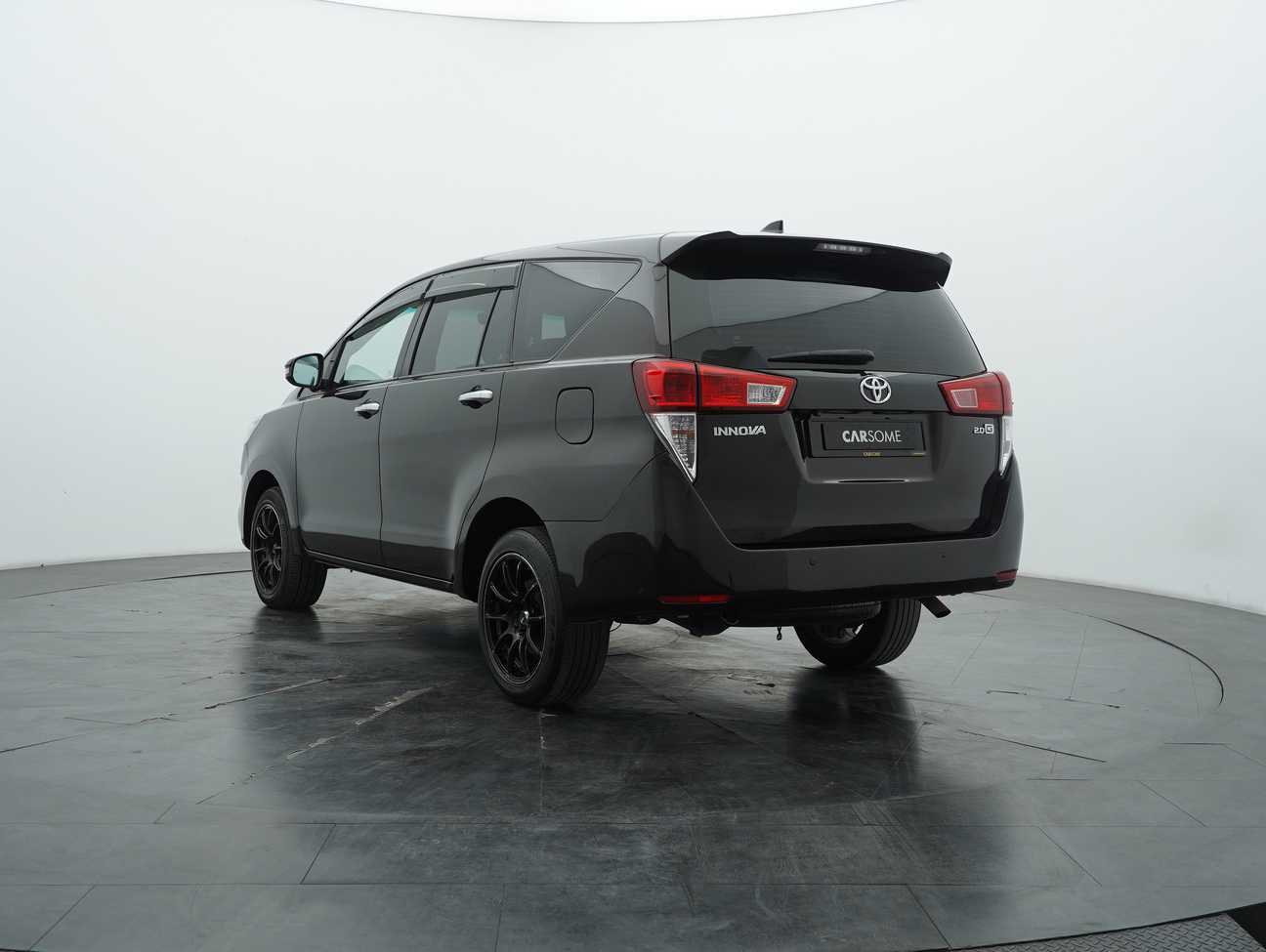 Buy used 2020 Toyota Innova G 2.0 – Carsome.my