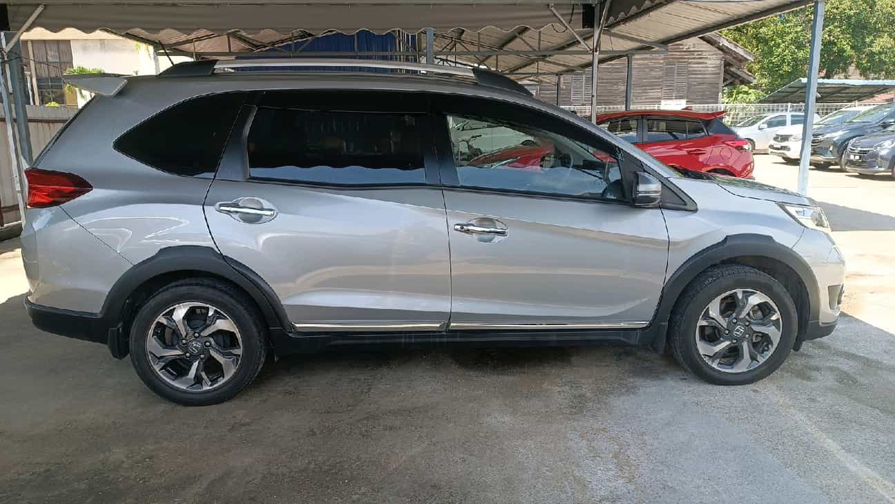 used 2019 Honda BR-V V 1.5