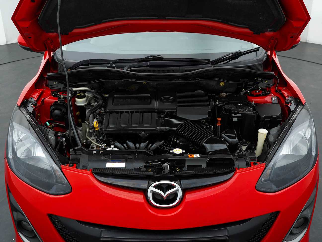 terpakai 2010 Mazda 2 R 1.5