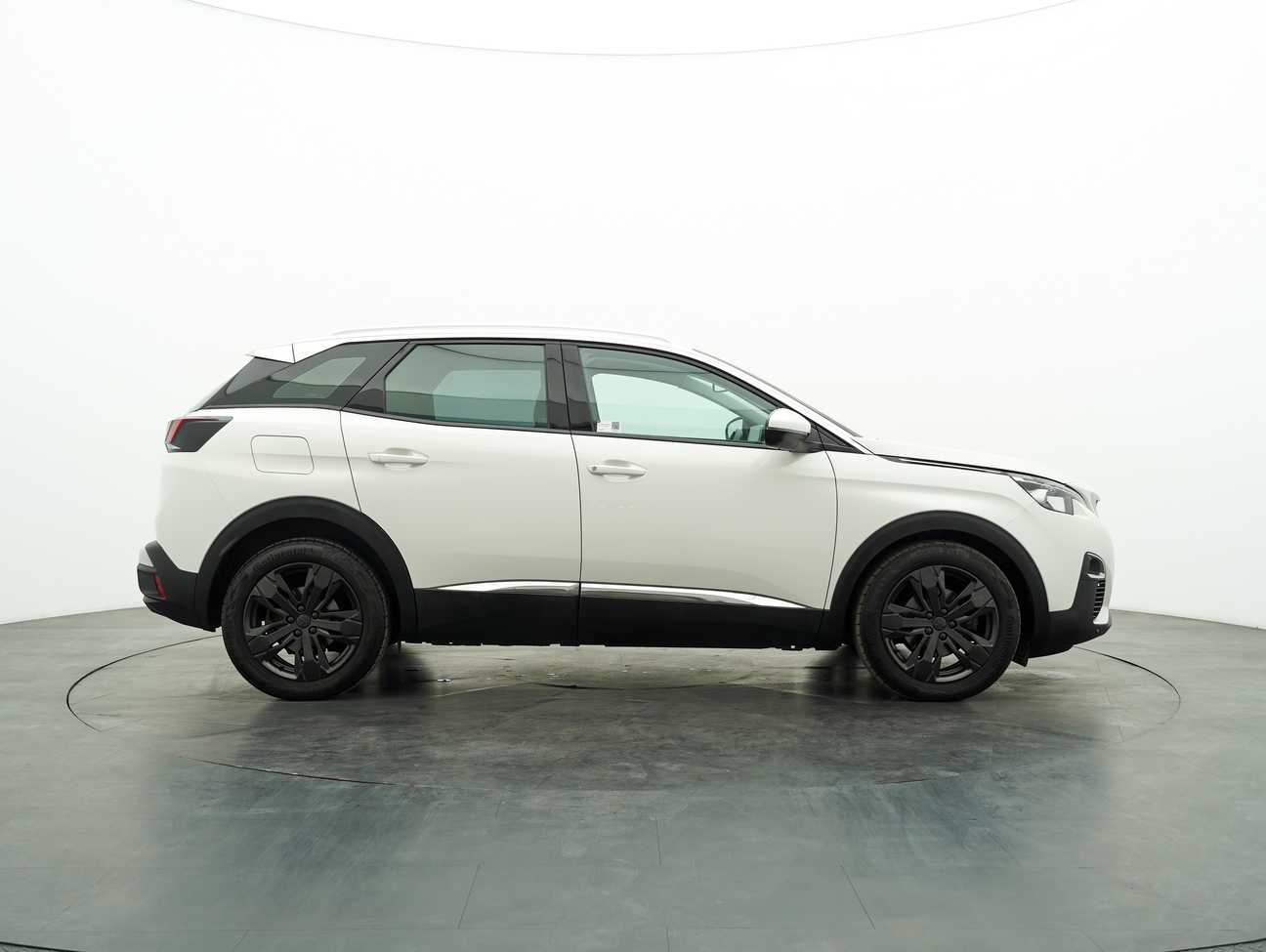 terpakai 2017 Peugeot 3008 THP Allure 1.6