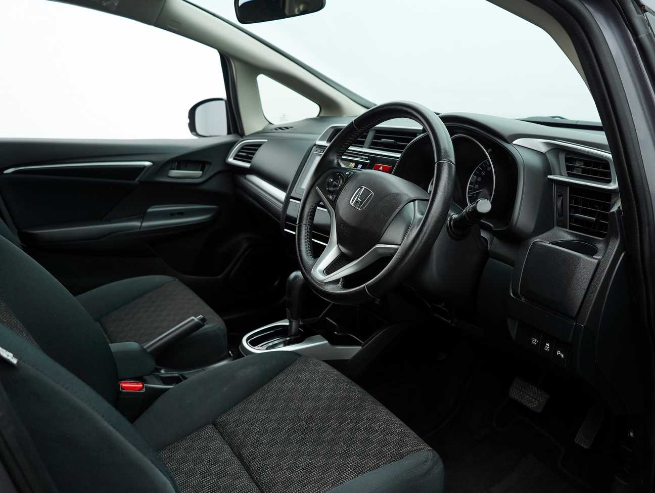 terpakai 2014 Honda Jazz V 1.5