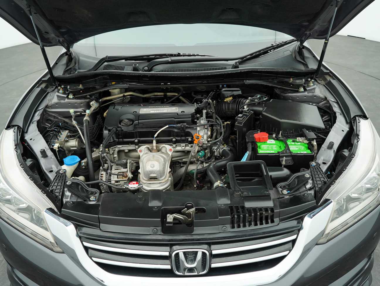terpakai 2014 Honda Accord VTi-L 2.4