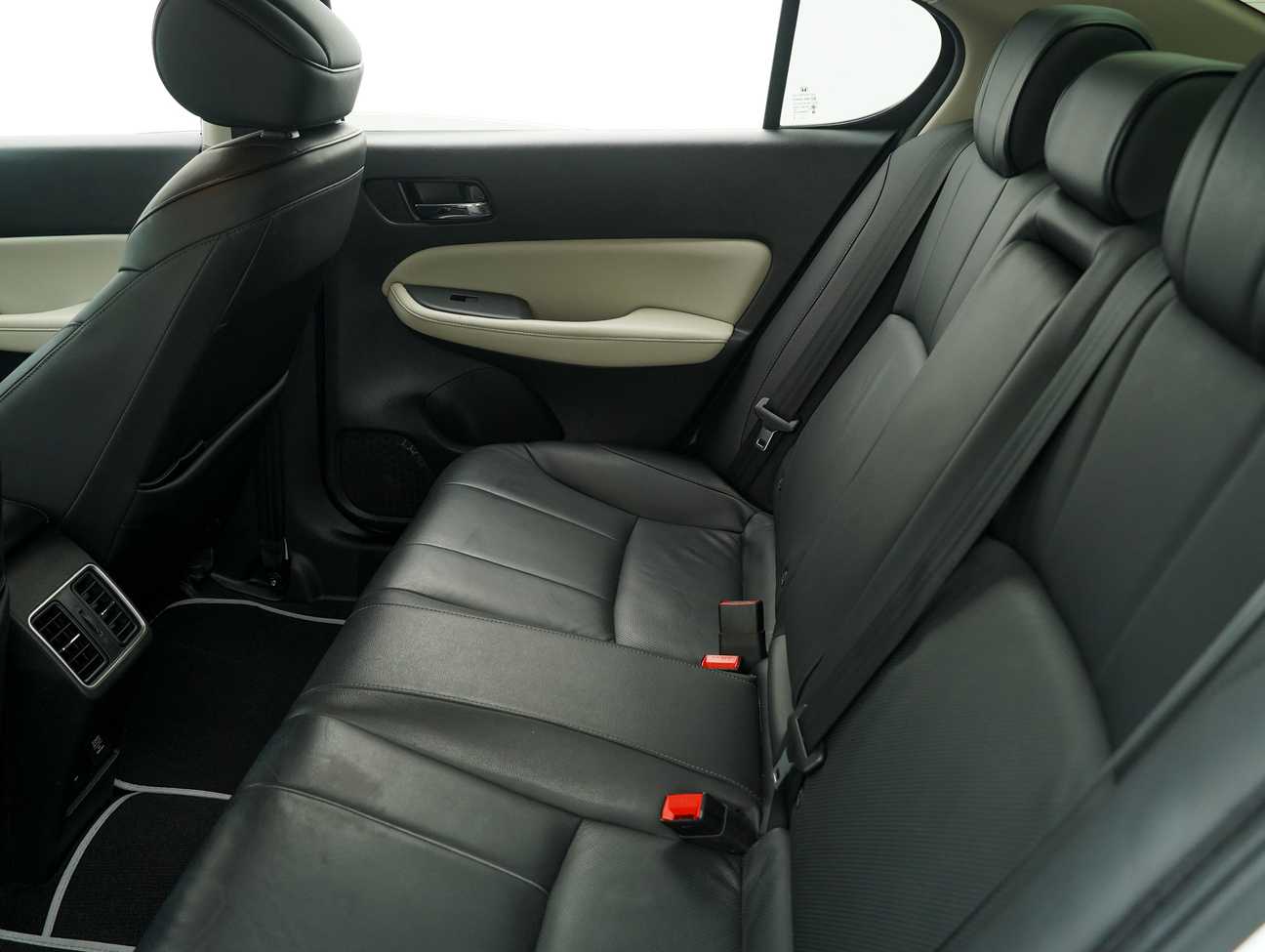 terpakai 2020 Honda City V 1.5