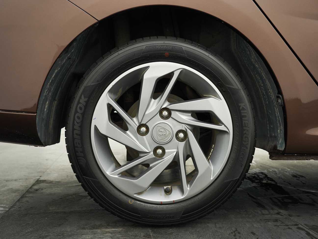 used 2017 Proton Persona Standard 1.6