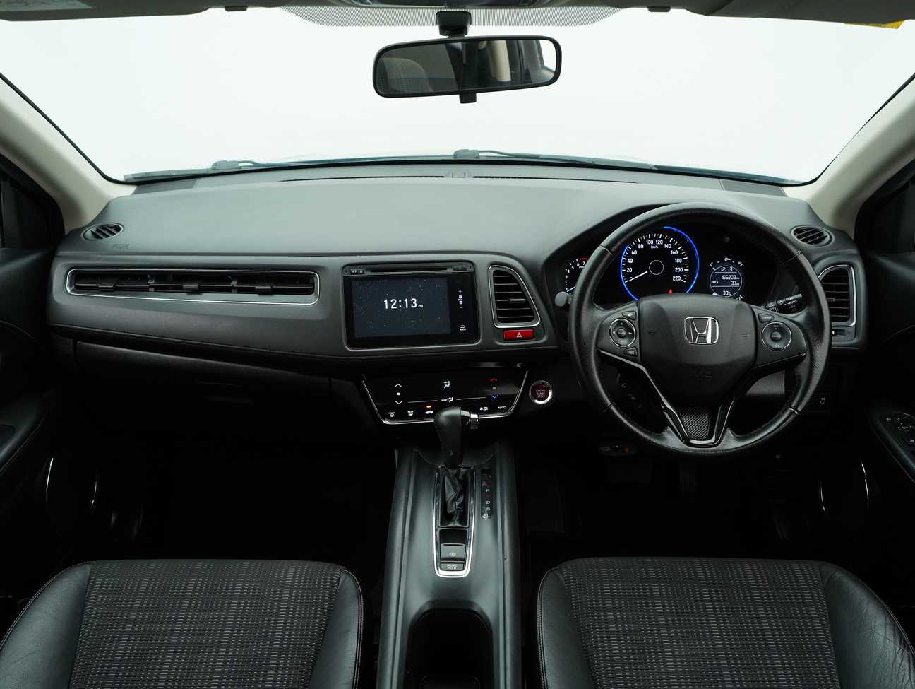 used 2015 Honda HR-V V 1.8