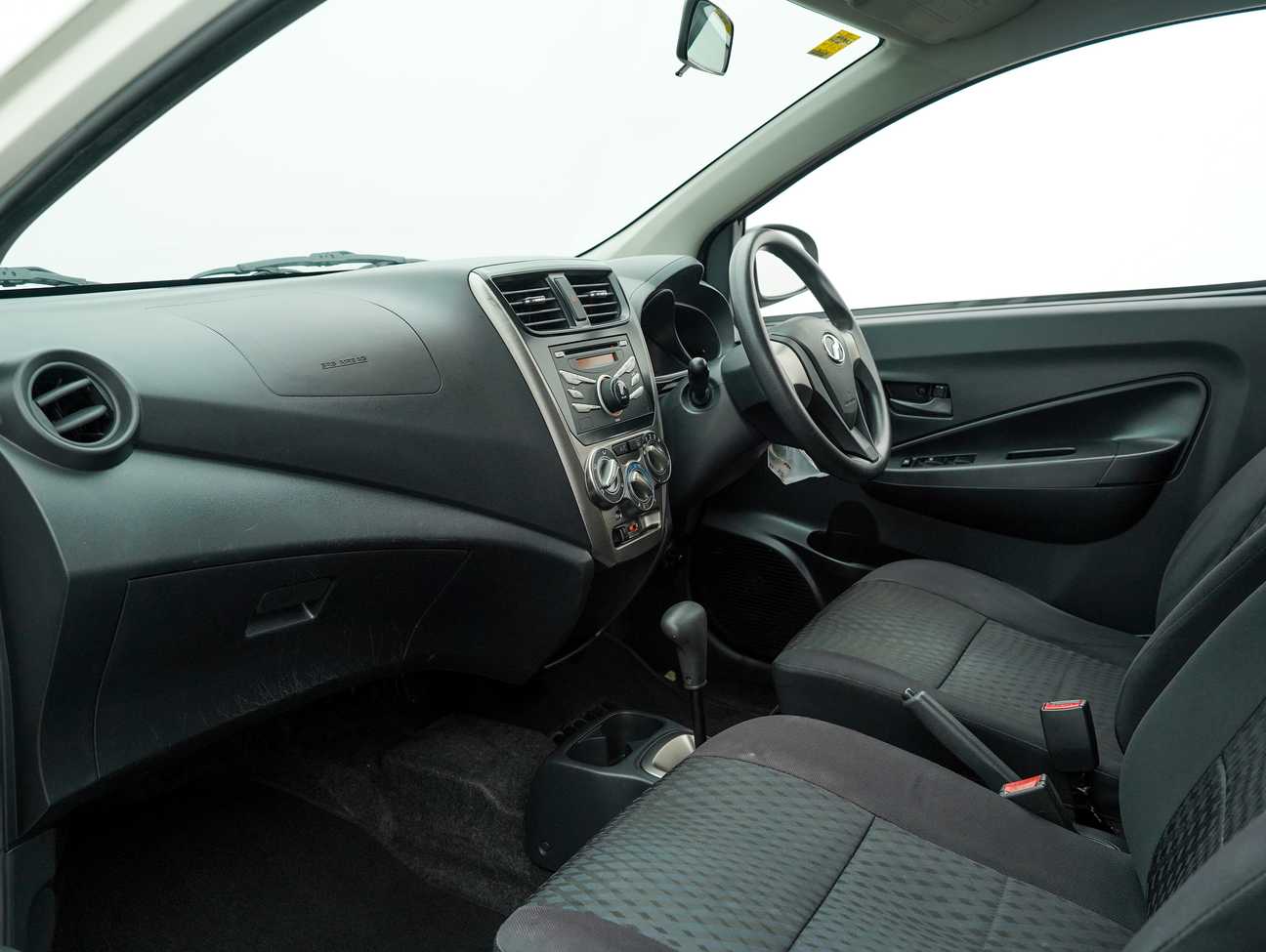 terpakai 2016 Perodua AXIA G 1.0
