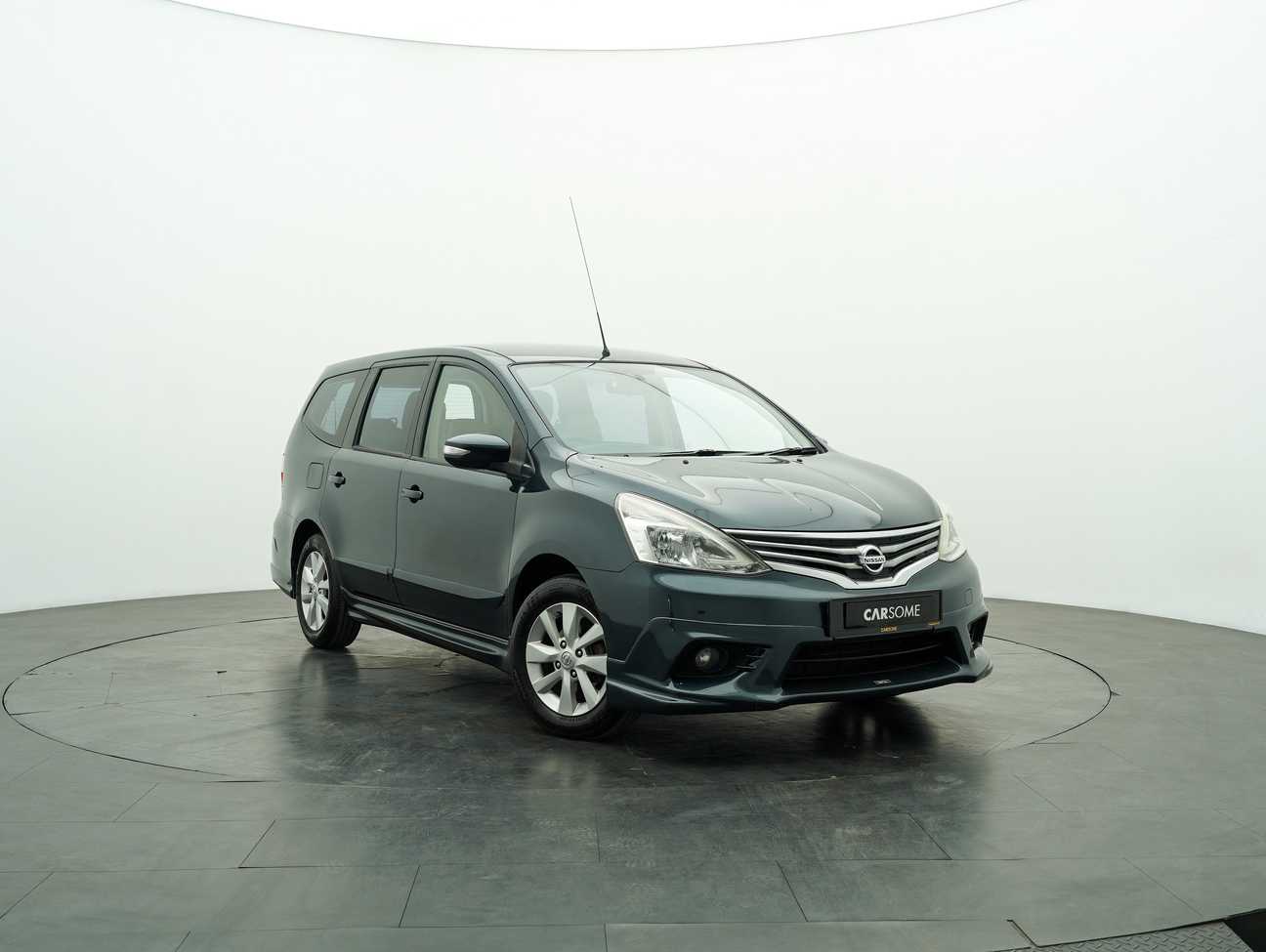 terpakai 2014 Nissan Grand Livina Comfort 1.8