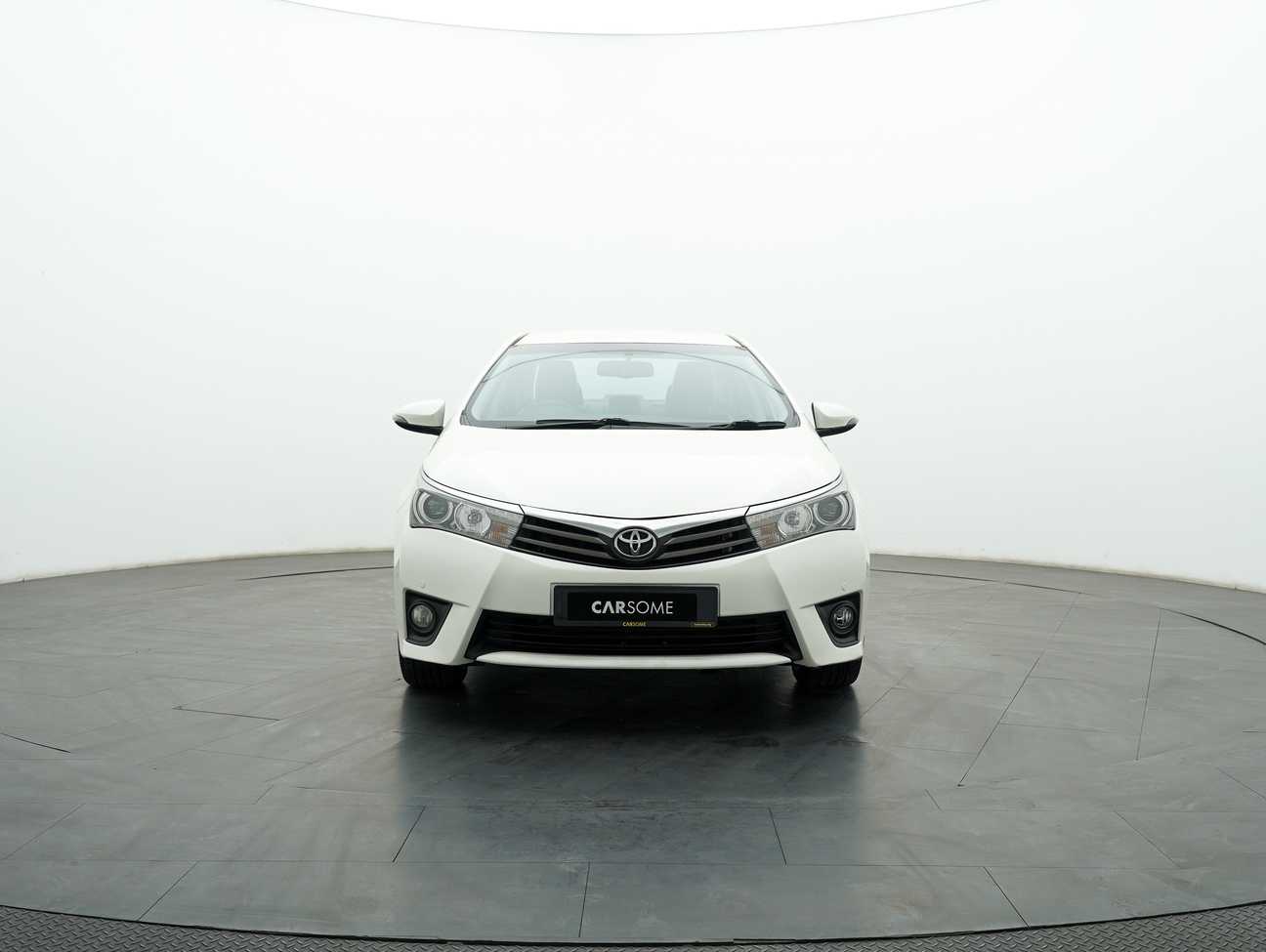 used 2014 Toyota Corolla Altis V 2.0
