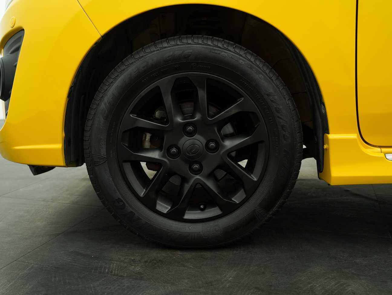 terpakai 2015 Perodua AXIA SE 1.0