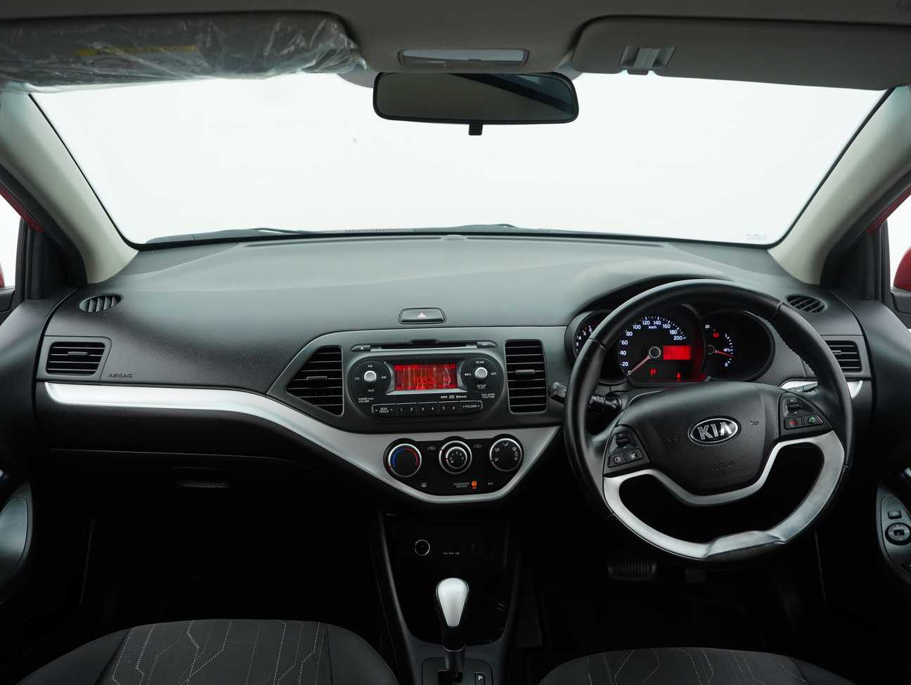 terpakai 2015 Kia Picanto  1.2