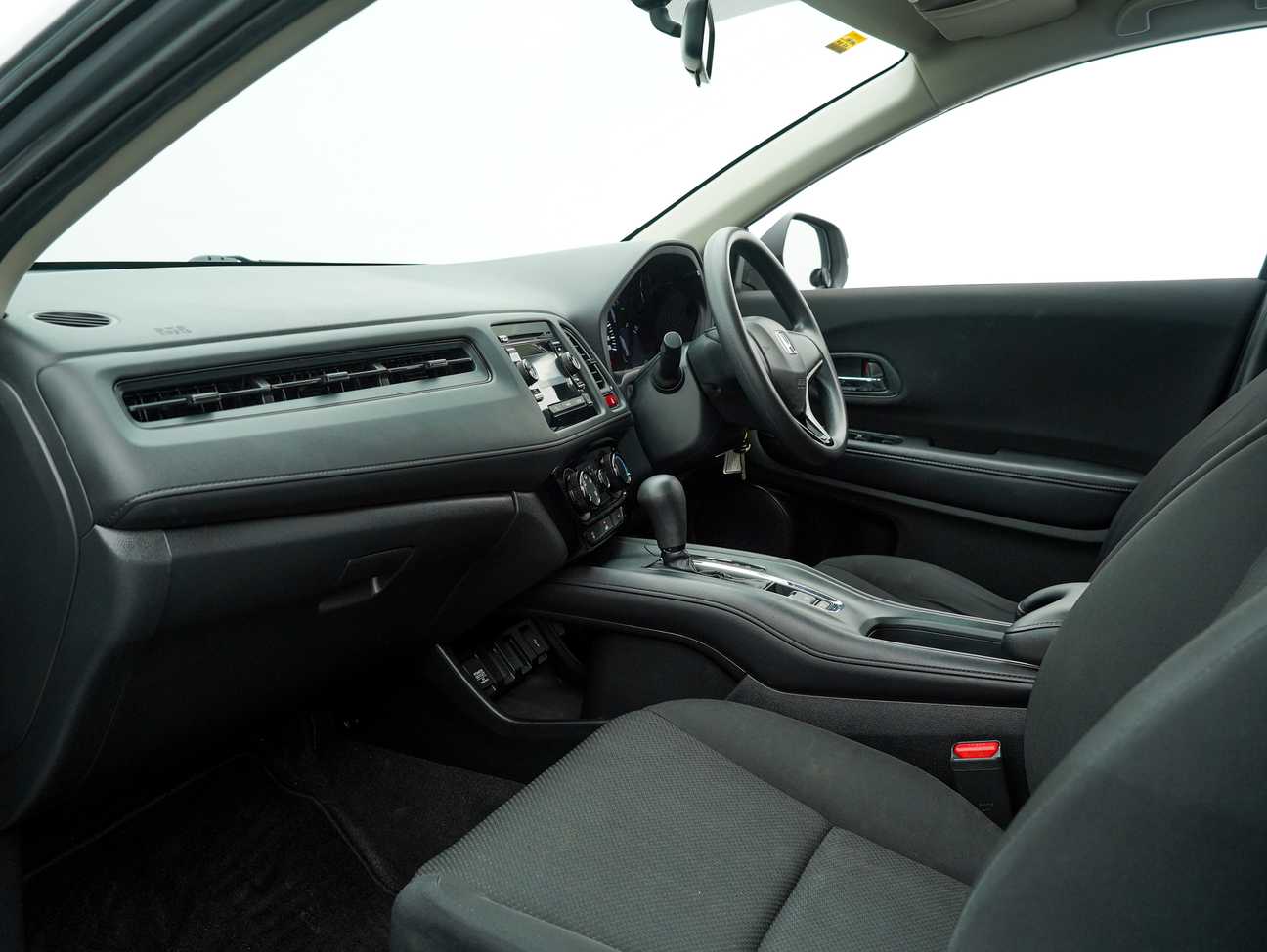 terpakai 2016 Honda HR-V i-VTEC S 1.8
