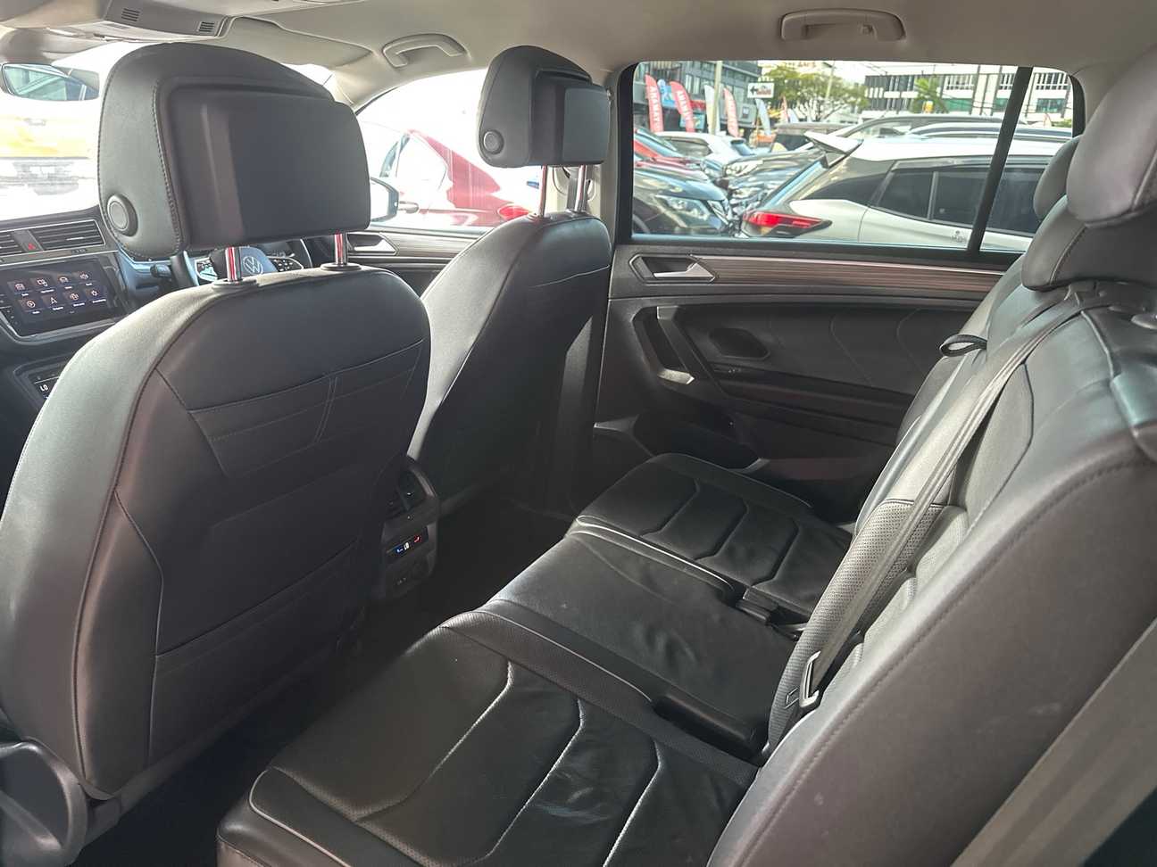 used 2022 Volkswagen Tiguan Allspace Elegance 1.4