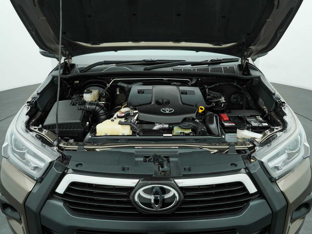 terpakai 2022 Toyota Hilux Rogue Dual Cab 2.8