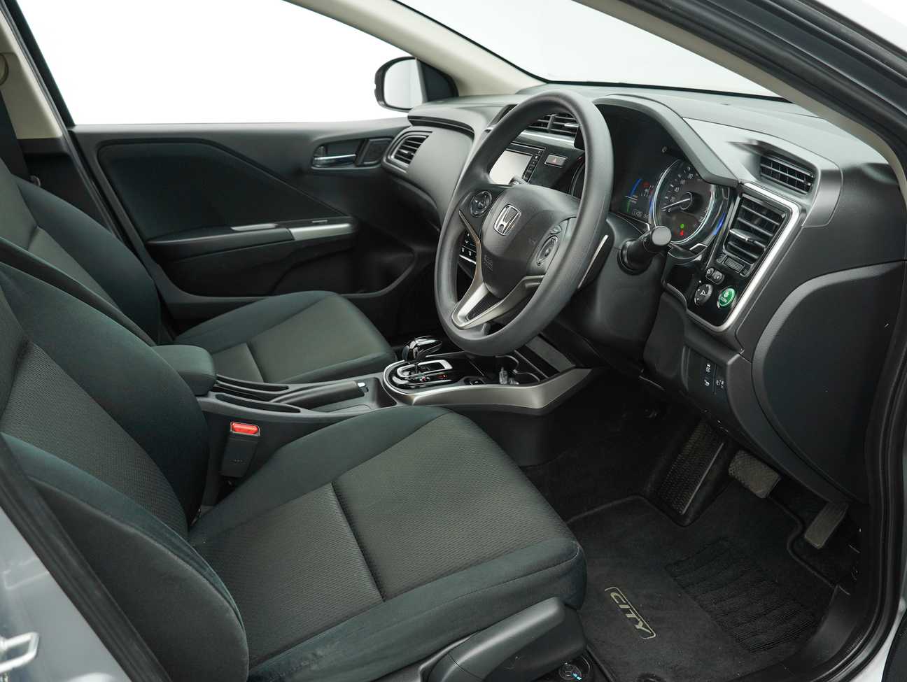 used 2017 Honda CITY HYBRID 1.5