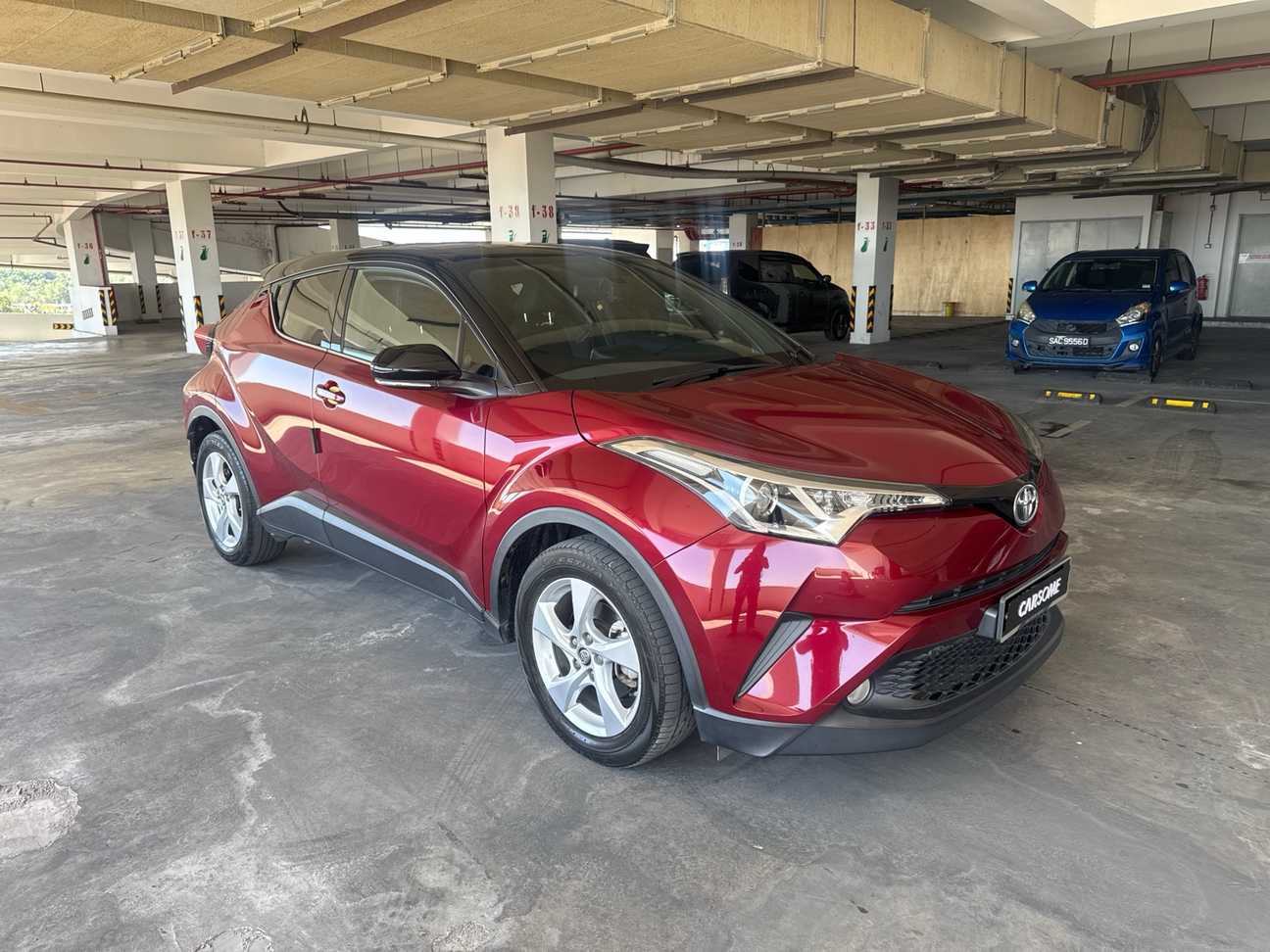 used 2018 Toyota C-HR  1.8